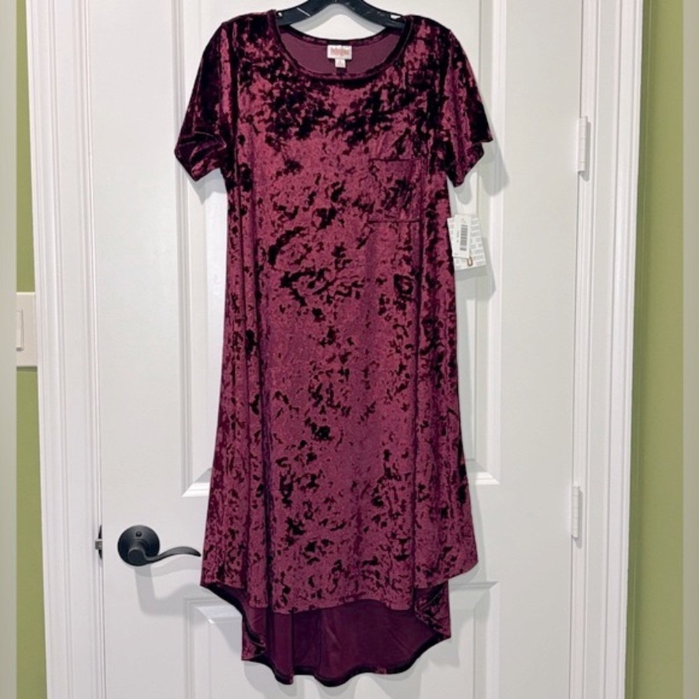 LuLaRoe Carly Crushed Velour Hi-Lo Dress Size Small NWT